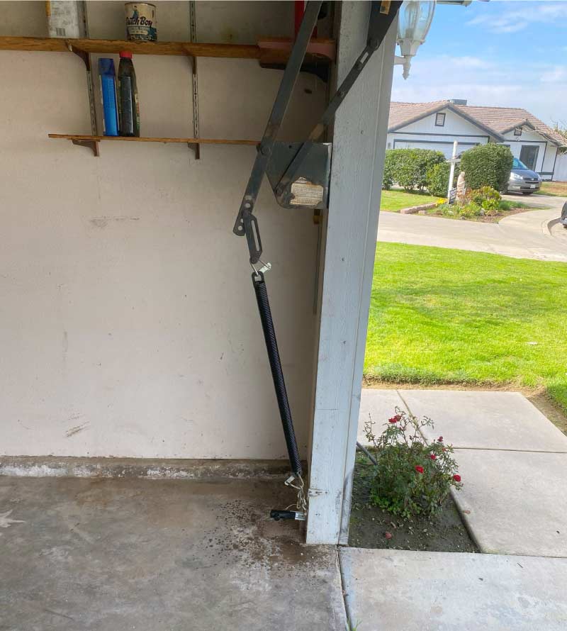 garage door roller replacement in visalia , ca